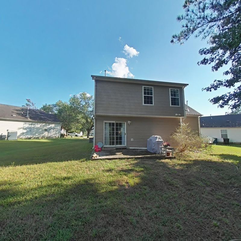 11 Collinswood Ct, Durham, NC 27703