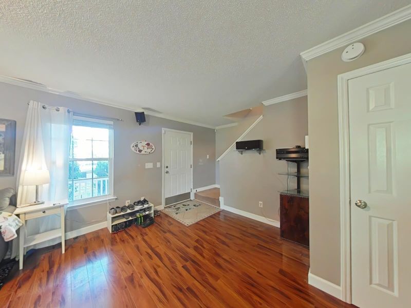 11 Collinswood Ct, Durham, NC 27703