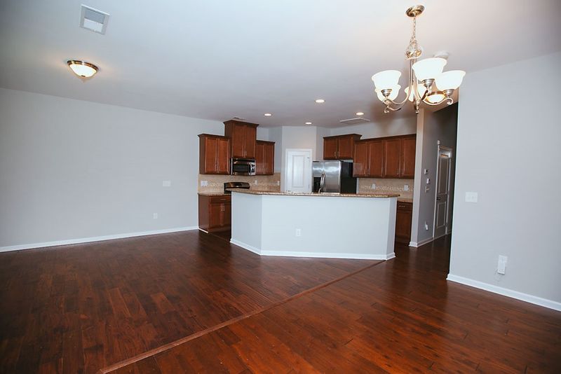 11 Daly Ct, Durham, NC 27705
