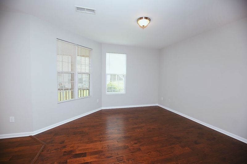 11 Daly Ct, Durham, NC 27705