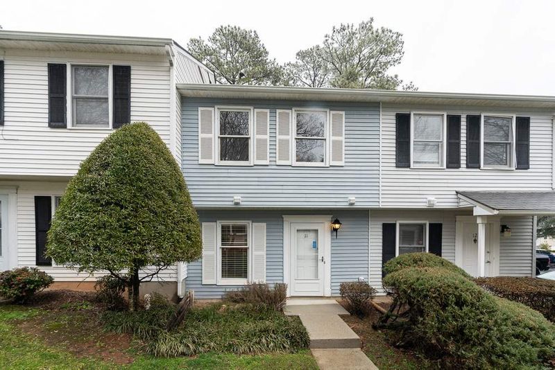 11 Durbin Pl, Durham, NC 27705