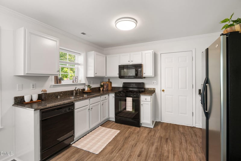 11 Epping Ct, Durham, NC 27703