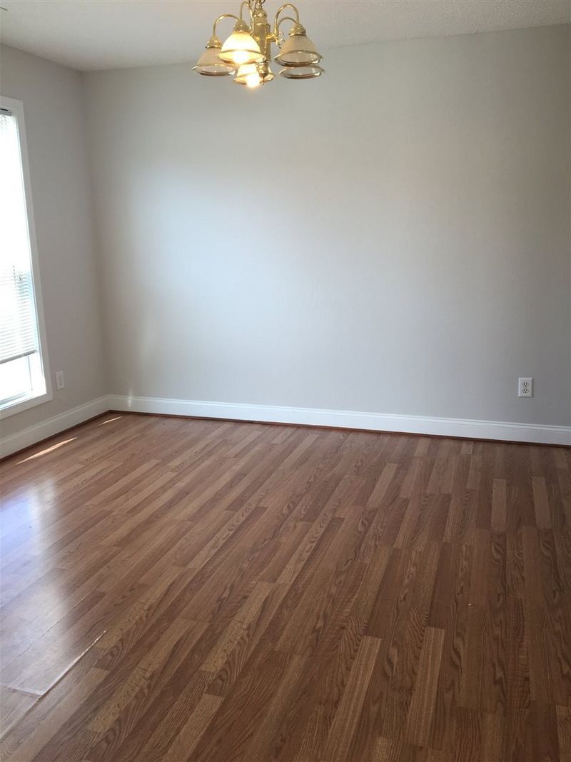 11 Forest Creek Dr, Durham, NC 27713