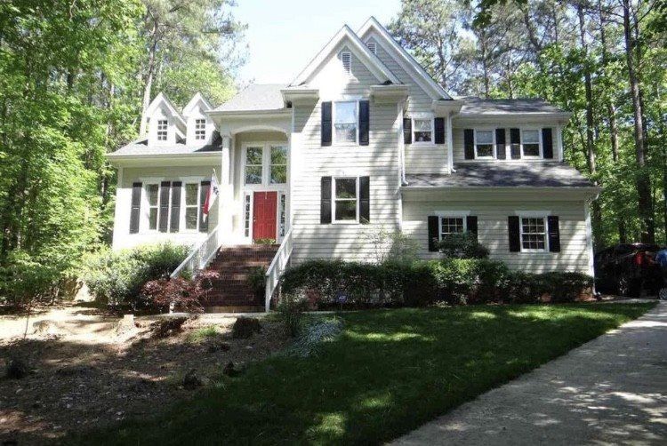 11 Glen Garnock Cir, Raleigh, NC 27613