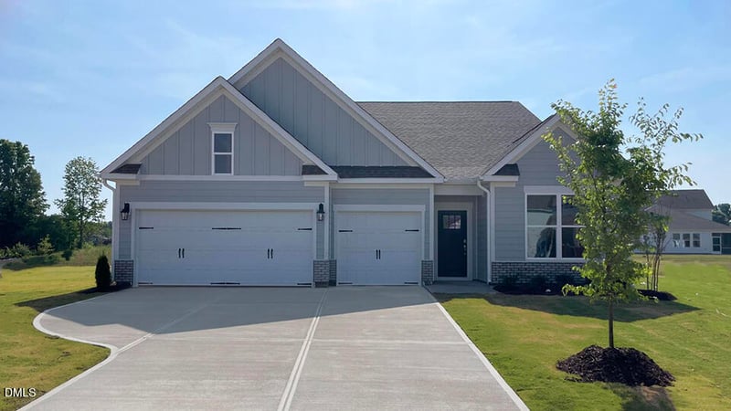 11 Greenwillow Dr, Fuquay Varina, NC 27526