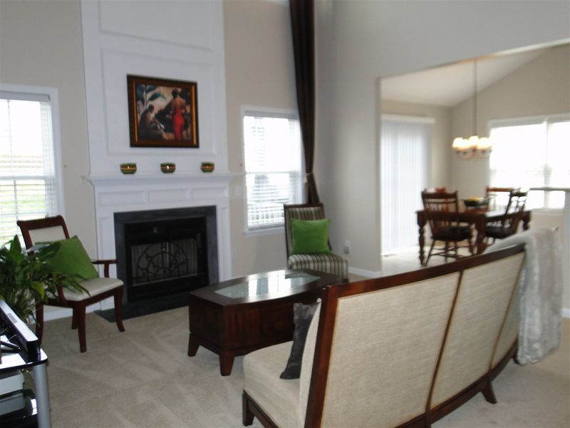11 Gwendolyn Cir, Durham, NC 27703