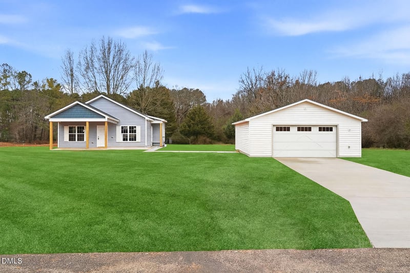 11 Halifax Ave, Louisburg, NC 27549