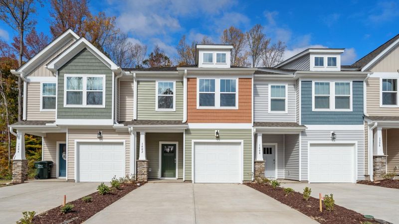 11 Hanging Moss Trl, Clayton, NC 27527