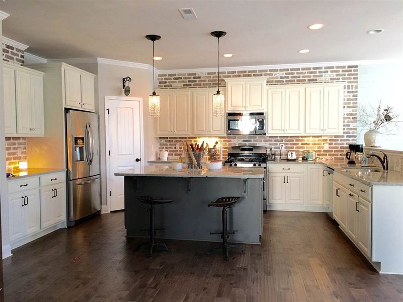 11 Hanlith Ct, Clayton, NC 27527