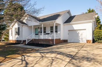 11 Hemlock Ct, Angier, NC 27501