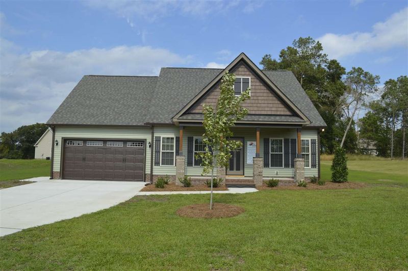 11 Imperial Dr, Clayton, NC 27527
