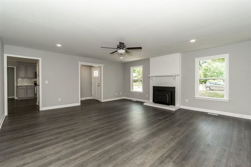 11 Kilkenny Ct, Durham, NC 27713