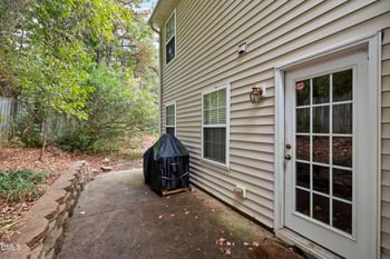 11 Kinglet Ct, Durham, NC 27713