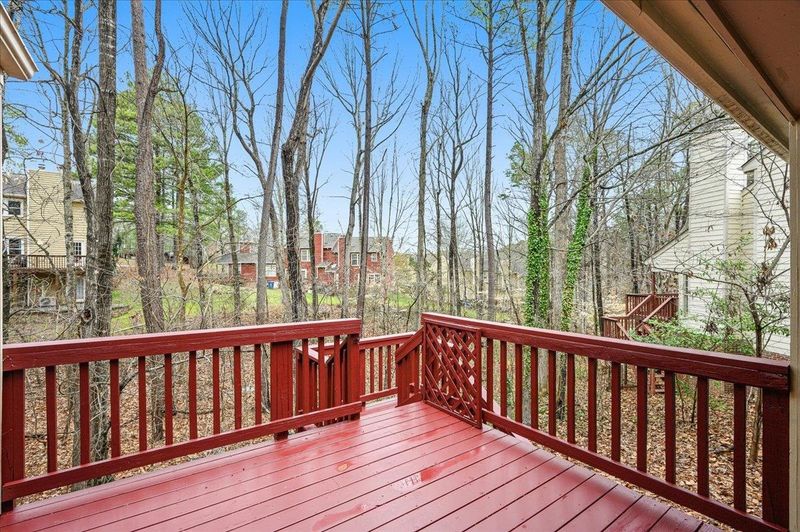 11 Kings Mount Ct, Durham, NC 27713