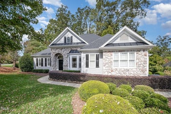 11 Kingswood Ln, Chapel Hill, NC 27517