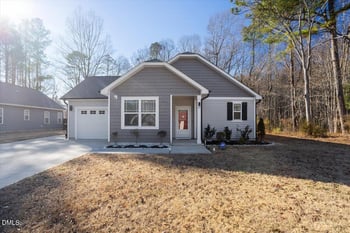 11 Korea St, Franklinton, NC 27525