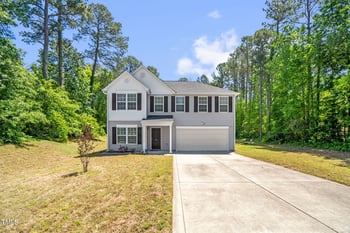 11 Mamie Ferguson Dr, Lillington, NC 27546