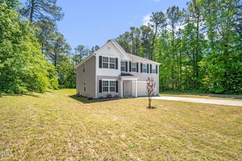 11 Mamie Ferguson Dr, Lillington, NC 27546