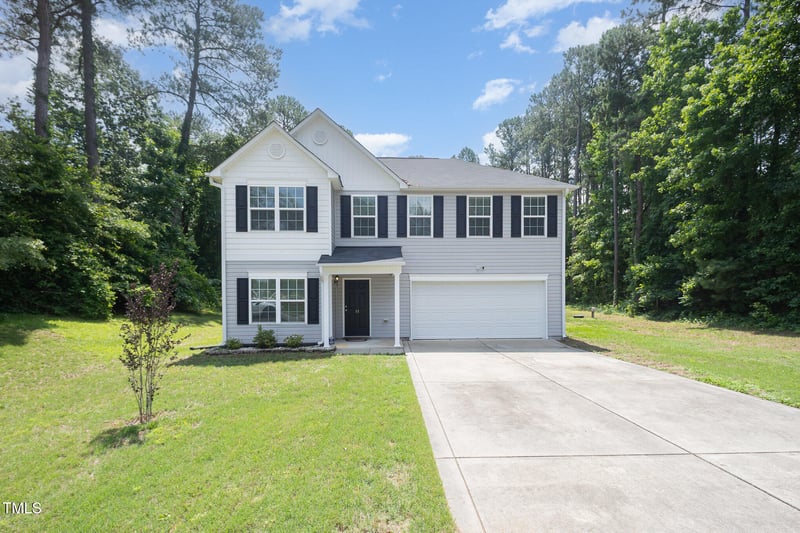 11 Mamie Ferguson Dr, Lillington, NC 27546