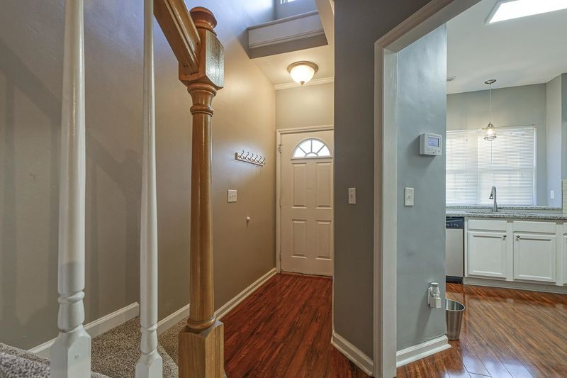 11 Moorefield Ct, Durham, NC 27705