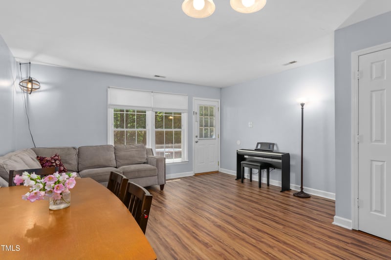 11 Providence Ct, Durham, NC 27705