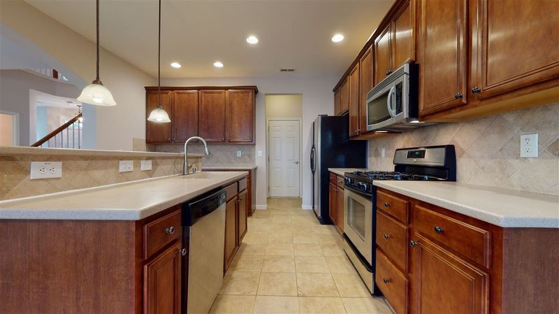 11 Rockwall Garden Way, Durham, NC 27713