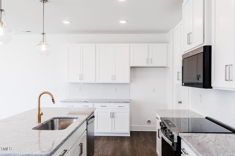 11 Silver Pine Dr, Angier, NC 27501