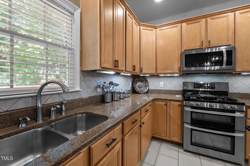 11 Smoketree Ct, Durham, NC 27712