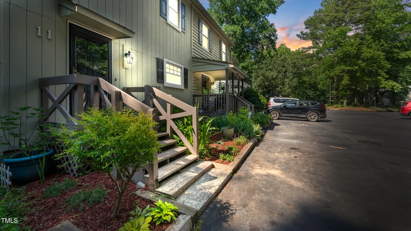 11 Willow Bridge Dr, Durham, NC 27707