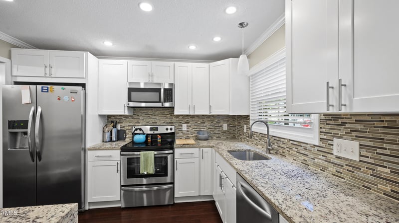11 Willow Bridge Dr, Durham, NC 27707