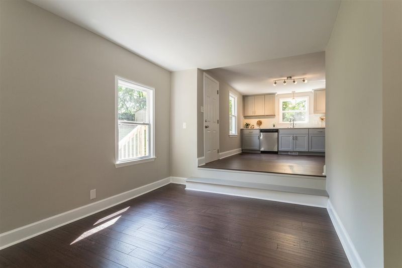 11 Zelko Ct, Durham, NC 27705