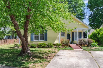 110 Arvo Ln, Cary, NC 27513