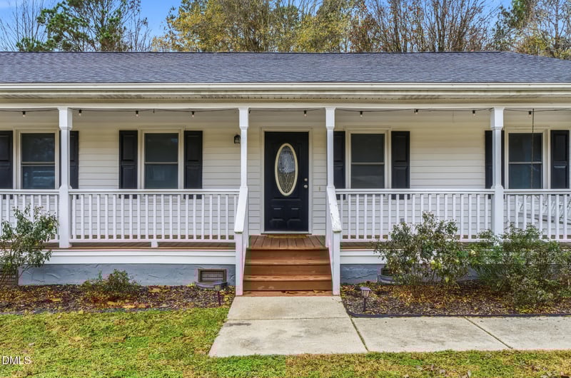 110 Autumn Ct, Zebulon, NC 27597