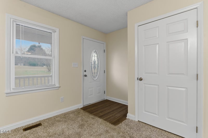 110 Autumn Ct, Zebulon, NC 27597