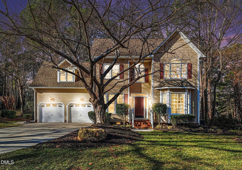 110 Avenal Ln, Clayton, NC 27527