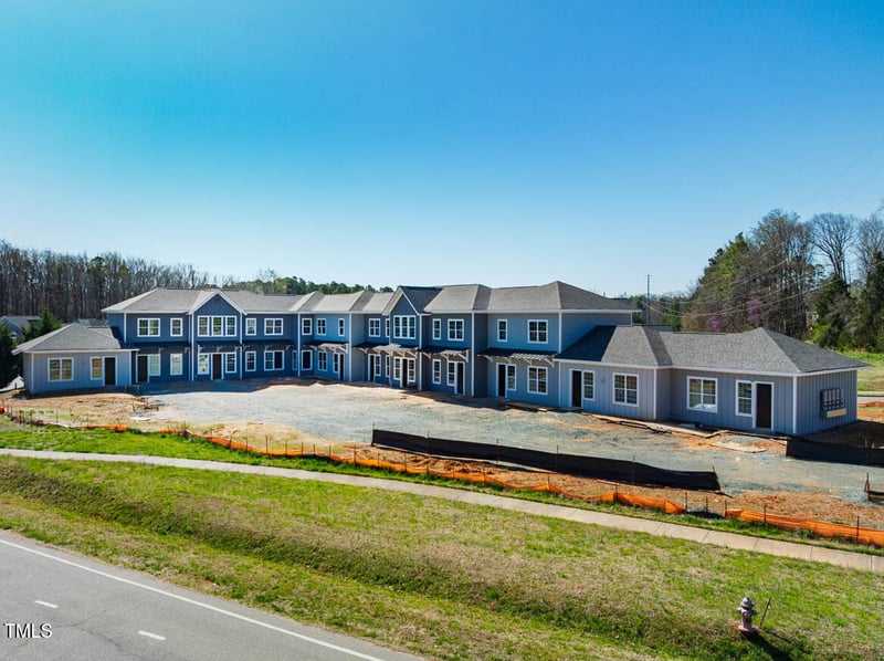 110 Bellamy Ln #207, Chapel Hill, NC 27516