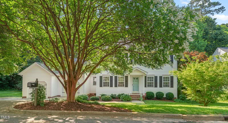110 Benedum Pl, Cary, NC 27518