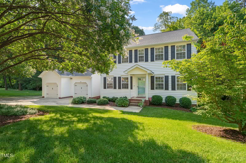 110 Benedum Pl, Cary, NC 27518
