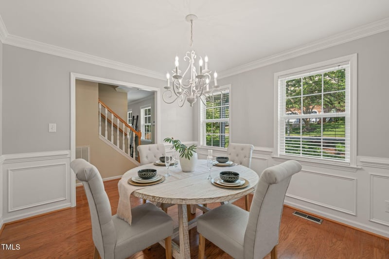 110 Benedum Pl, Cary, NC 27518