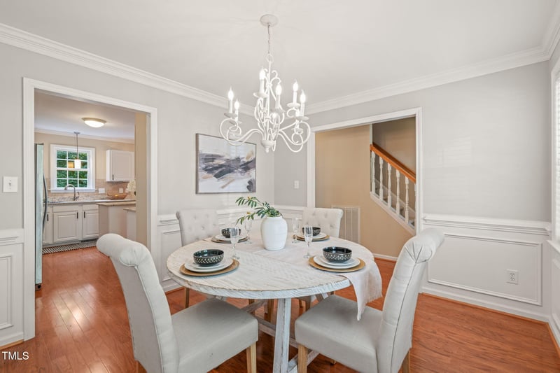 110 Benedum Pl, Cary, NC 27518