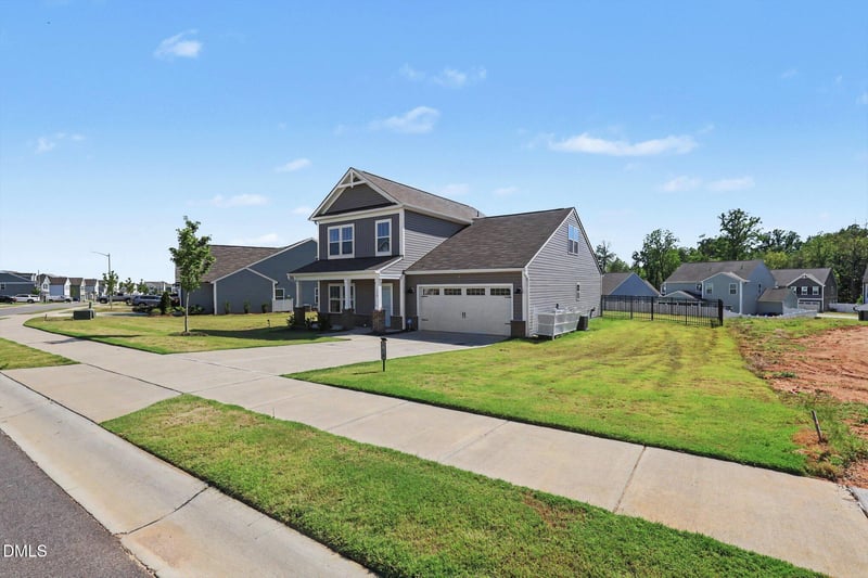 110 Benson Village Dr, Benson, NC 27504