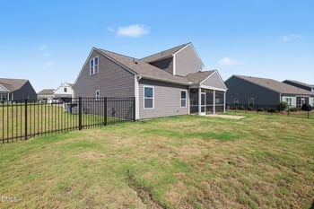 110 Benson Village Dr, Benson, NC 27504