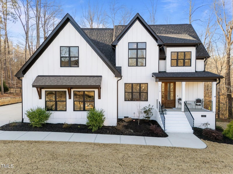 110 Black Swan Dr, Youngsville, NC 27596