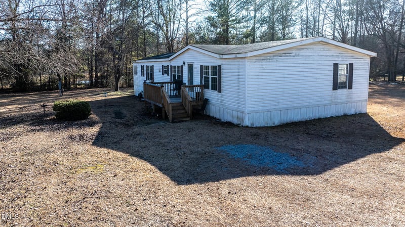 110 Brookside Ln, Four Oaks, NC 27524