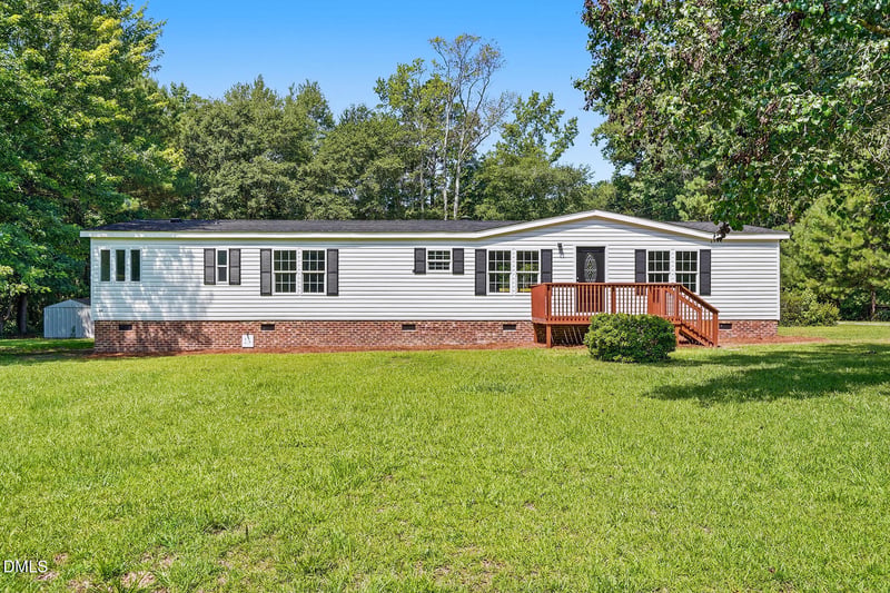 110 Brookside Ln, Four Oaks, NC 27524