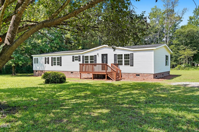 110 Brookside Ln, Four Oaks, NC 27524