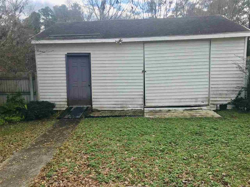 110 Bullock St, Franklinton, NC 27525