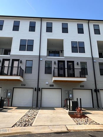110 Byrum St #106, Cary, NC 27511