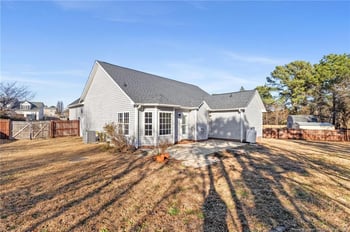 110 Camden Ct, Sanford, NC 27332