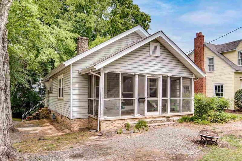 110 Carr, Chapel Hill, NC 27516